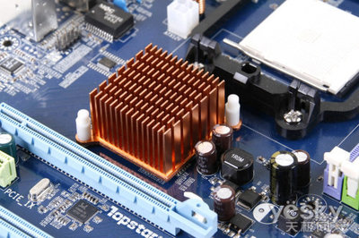 超频+开核豪华大板!顶星T-A770S主板图赏